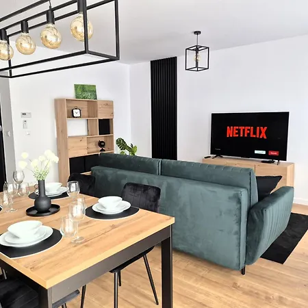 Raclawicka Apartment