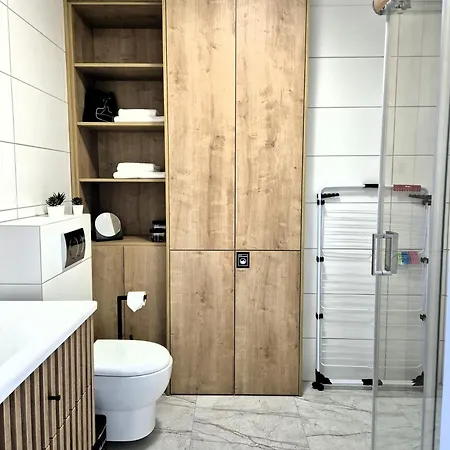 Raclawicka Apartment *