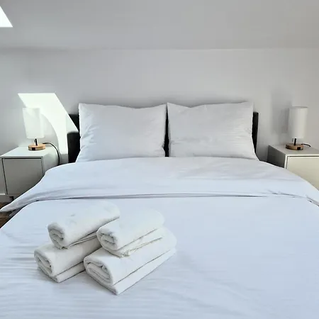 Apartment Raclawicka *